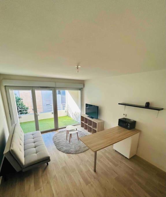 Appartement T2 + Parking Privatif - Centre Ville Бейонн Экстерьер фото